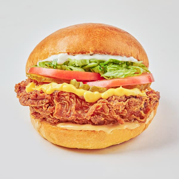 CRISPY CHICKEN BURGER